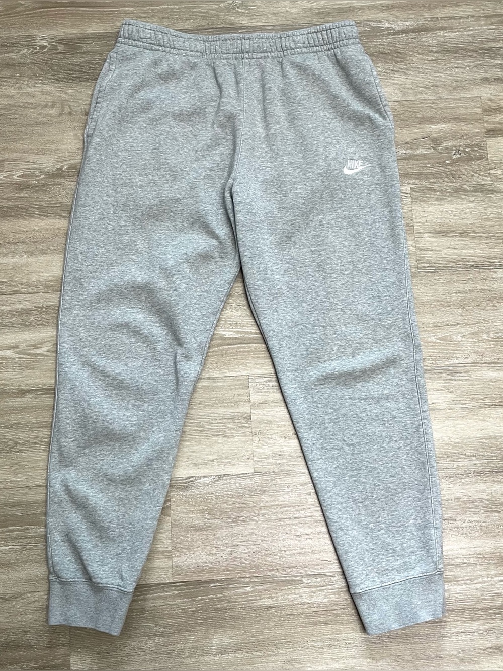 Nike Sweatpants Club Fleece Heather Gray Taper Leg Joggers BV2671-063 Mens L